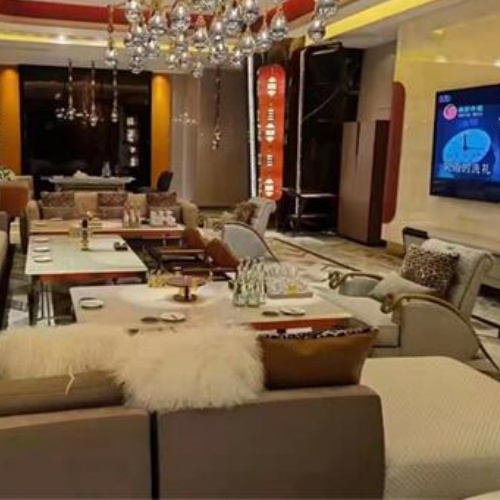 成都豪华夜总会招聘：KTV精英人才,生意火,机会不容错过