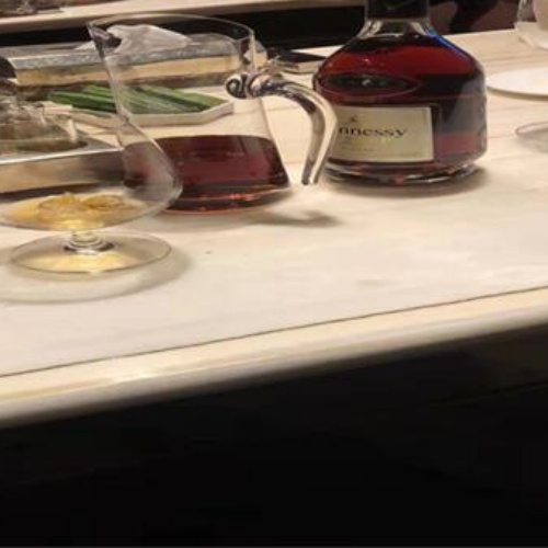 来宾KTV蕞新招聘模特高回报晚班兼职工作